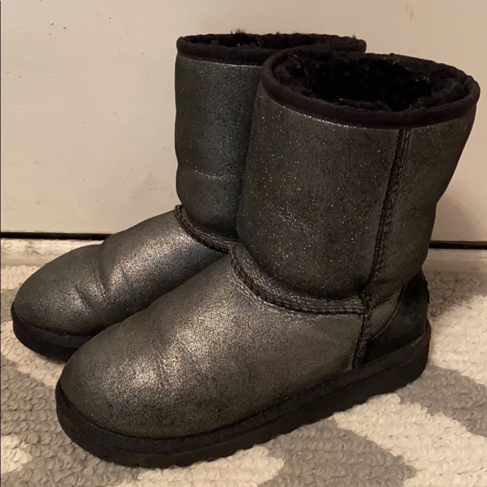 LIMITED EDITION metallic glitter UGG boots